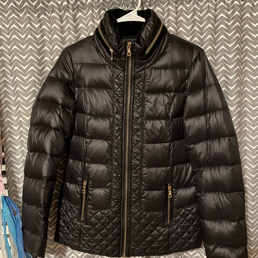 Sam Edelman Black Puffer Jacket with Quilted Design and Stand-Up Collar - Picture 2 of 7